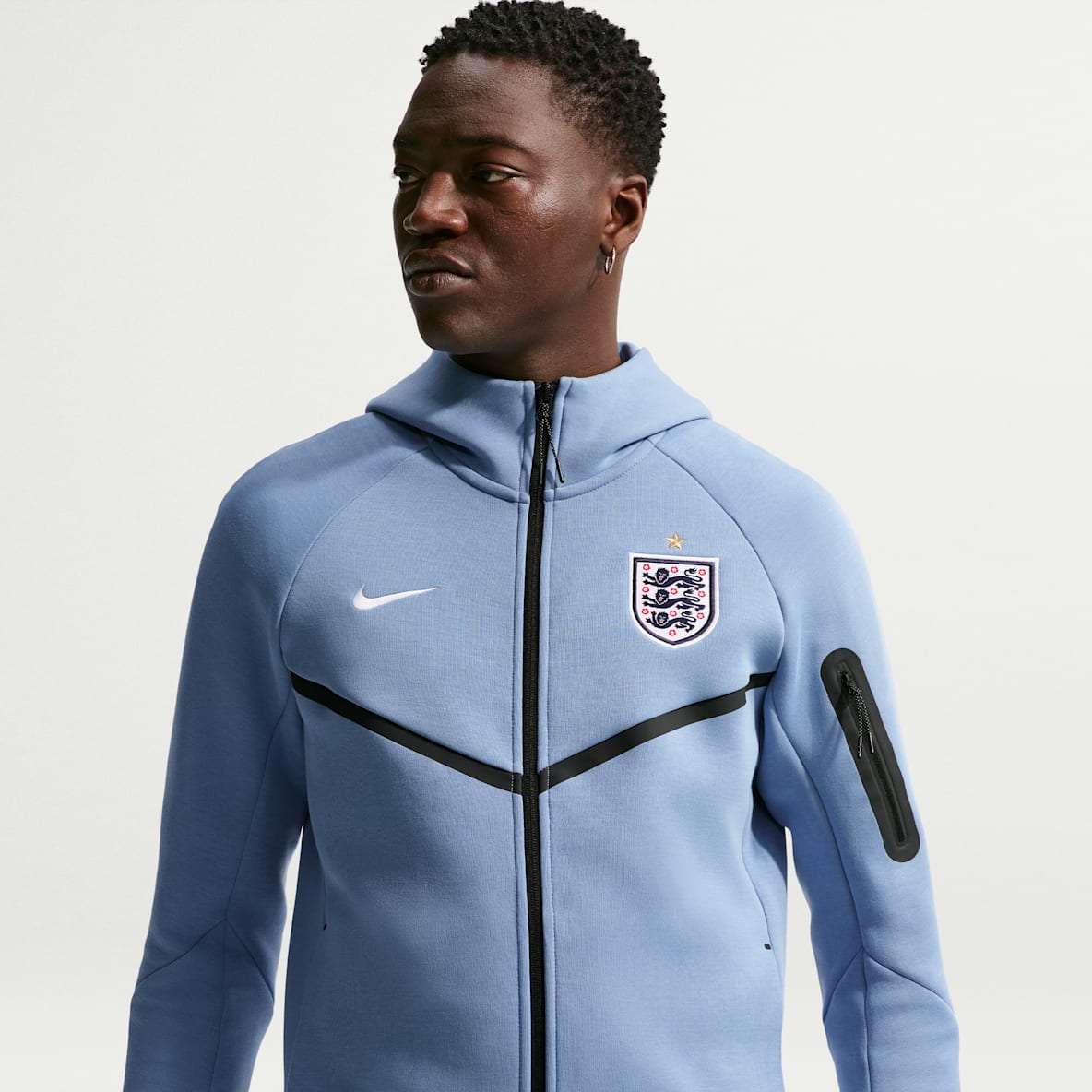 Tech Fleece Clothing & Apparel. Nike RO